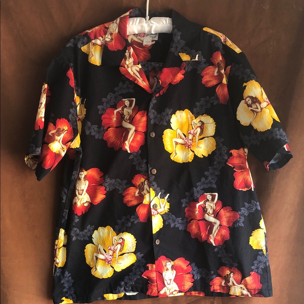 Casual Black Short-Sleeve Button-Down Shirt with Red & Yellow Floral Print